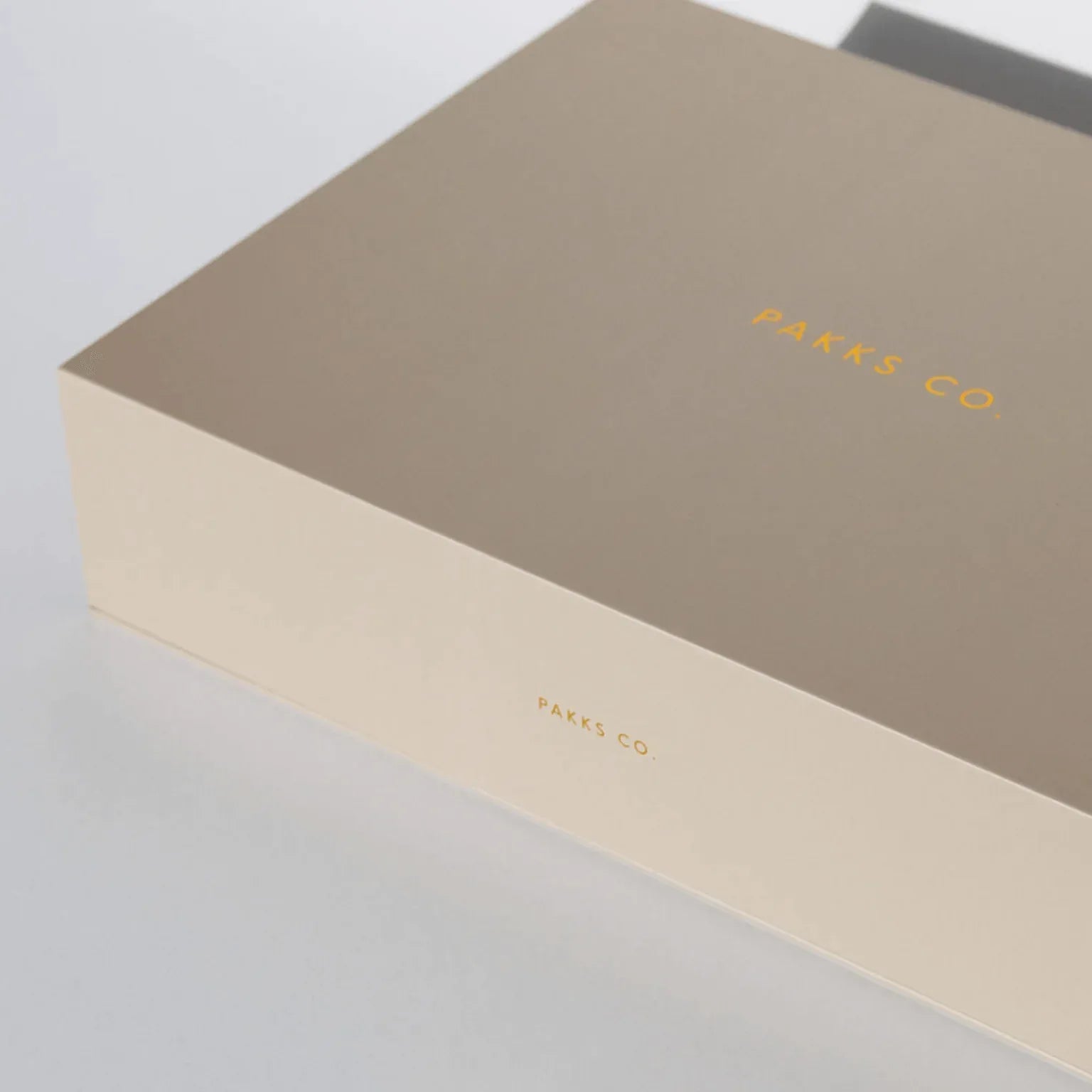 Pakks Premium Gift Box - LRG - Pakks